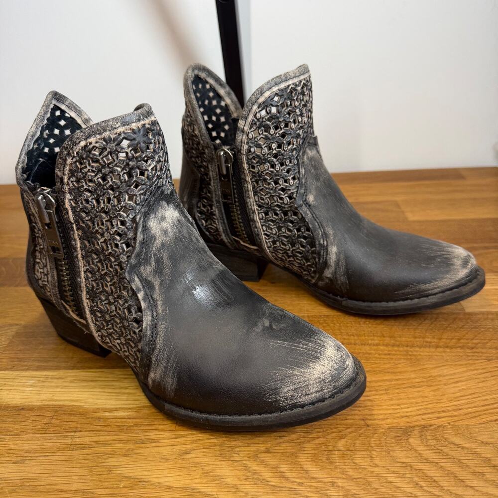 Circle G Corral Trading Boots Womens Sz 7.5 Leather Western Cut Out Ankle Zip